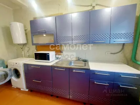 Дом в Оренбургская область, Оренбургский район, с. Нижняя Павловка ...