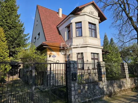 Дом в Калининградская область, Калининград ул. Рылеева, 3 (201 м)