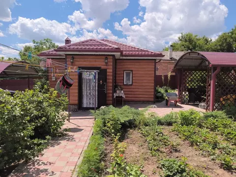 Дом в Ростовская область, Аксай ул. Орджоникидзе (40 м)