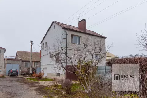 Дом в Волгоградская область, Волжский пос. Металлург-2, ул. Царевская, ...