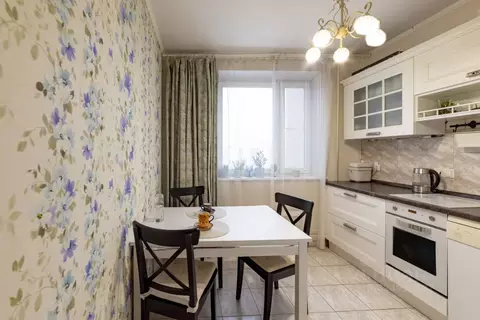 3-к кв. Москва ул. Академика Варги, 5 (70.5 м)