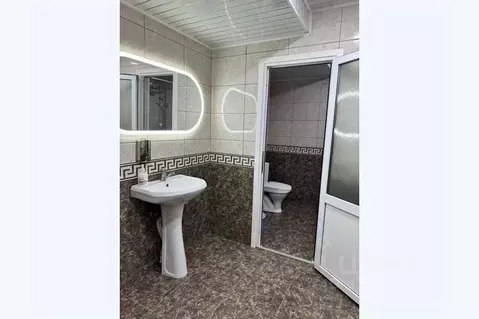 Дом в Ставропольский край, Кисловодск ул. Калинина, 58 (300 м)