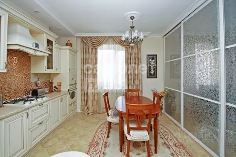 2-к кв. Омская область, Омск Старгород мкр, ул. Тютчева, 8 (74.1 м)