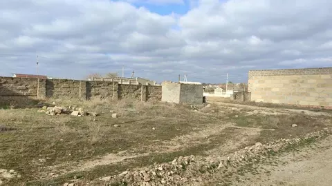 Участок в Крым, Сакский район, Суворовское с/пос, с. Каменоломня ул. ...