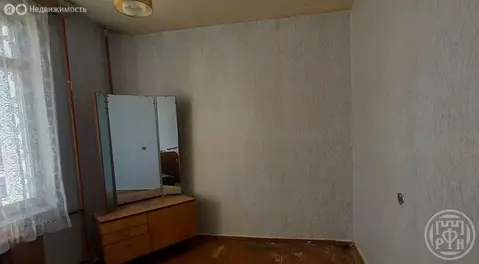 4-комнатная квартира: Ломоносов, Профсоюзная улица, 11А (50 м)