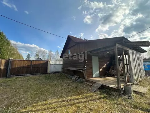 Дом в Ленинградская область, Волховский район, Иссадское с/пос, ...