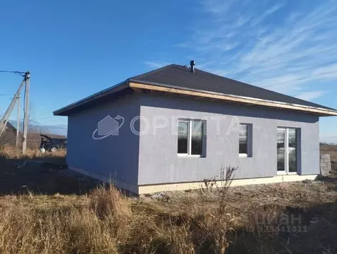 Дом в Тюменская область, Тюменский муниципальный округ, с. Борки  (90 ...