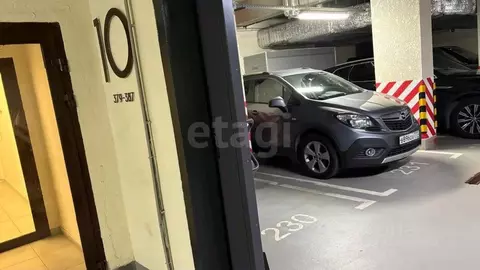 Гараж в Москва ул. Архитектора Щусева, 1 (12 м)