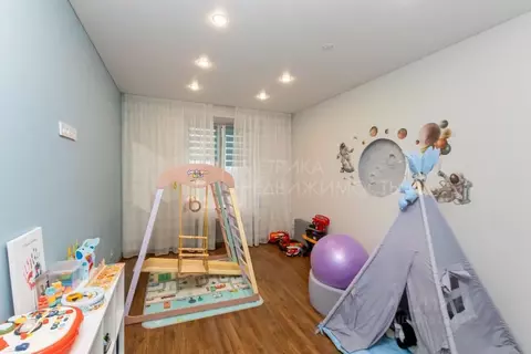 2-к кв. Тюменская область, Тюмень ул. Тимофея Кармацкого, 5 (96.0 м)