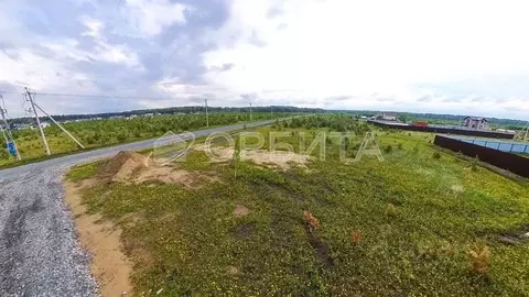 Участок в Тюменская область, Тюменский муниципальный округ, с. Кулига ...