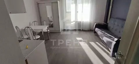 Студия Санкт-Петербург бул. Александра Грина, 3 (30.4 м)