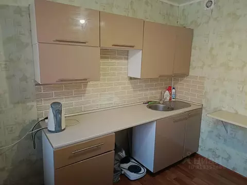 2-к кв. Омская область, Омск Городок Нефтяников мкр, ул. ...