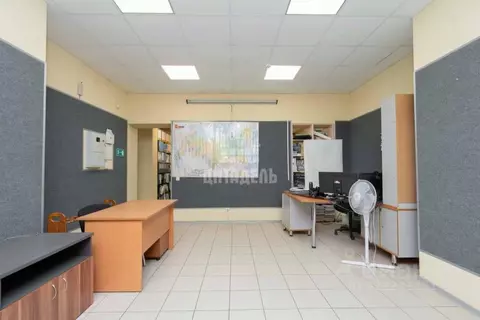 Офис в Воронежская область, Воронеж ул. Героев Стратосферы, 13 (196 м)