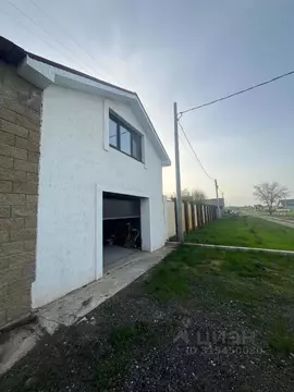 Дом в Самарская область, Красный Яр с/пос, с. Нижняя Солонцовка ул. ...