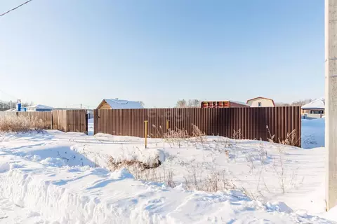 Участок в Тюменская область, Тюменский муниципальный округ, д. ...