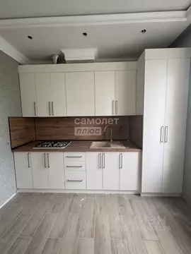 2-к кв. Кабардино-Балкария, Нальчик ул. Мовсисяна, 21 (63.0 м)