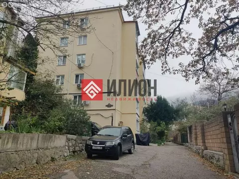 2-комнатная квартира: Ялта, Красноармейский переулок, 2 (47 м)