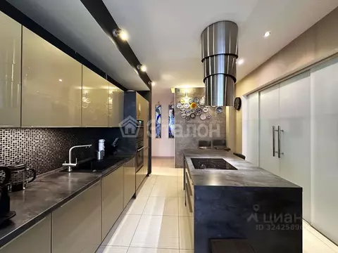 3-к кв. Волгоградская область, Волгоград Ангарская ул., 71 (130.6 м)