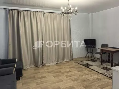 Студия Тюменская область, Тюмень Кремлевская ул., 112к1 (29.0 м)