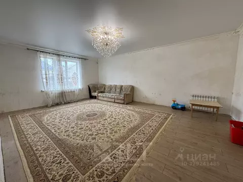 Дом в Дагестан, Махачкала городской округ, с. Новый Хушет ул. ...