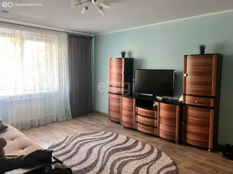 2-комнатная квартира: Энгельс, улица Тельмана, 150А (66 м)