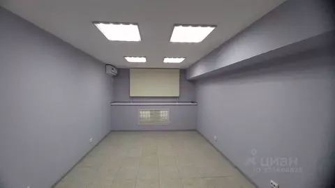 Помещение свободного назначения в Краснодарский край, Краснодар ул. ...