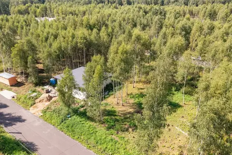 Участок в Московская область, Домодедово городской округ, д. Ильинское ...