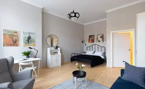 2-к кв. Санкт-Петербург ул. Маяковского, 1/96 (85.0 м)