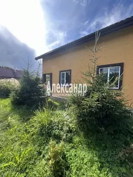 Дом в Ленинградская область, Выборгский район, Советское городское ...