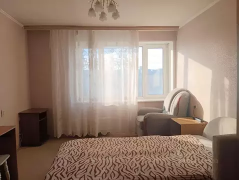 2-к кв. Самарская область, Самара Олимпийская ул., 18 (49.0 м)