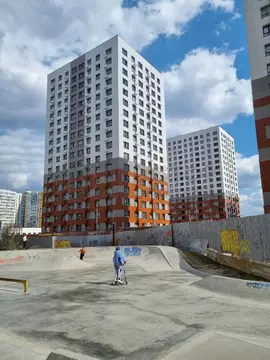 Продается 2-комнатная квартира