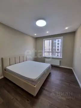 2-к кв. Тюменская область, Тюмень ул. Евгения Войнова, 7 (83.0 м)