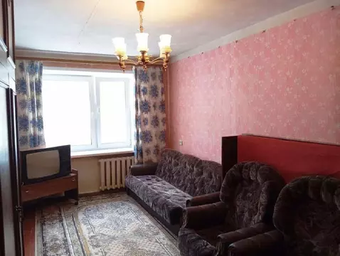 Продается комната в 7-комнатной квартире