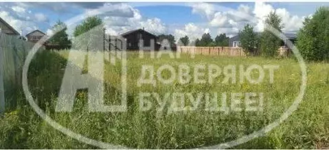 Участок в Пермский край, Чайковский городской округ, д. Гаревая ул. ...