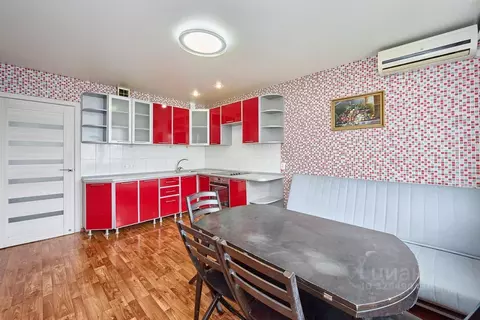 3-к кв. Краснодарский край, Краснодар Московский мкр, ул. Имени ...