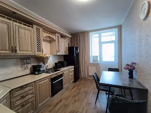 3-к кв. Свердловская область, Екатеринбург ул. Билимбаевская, 35 (91.7 ...