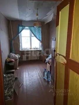 3-к кв. Коми, Ухта муниципальный округ, Водный пгт ул. Гагарина, 11 ...