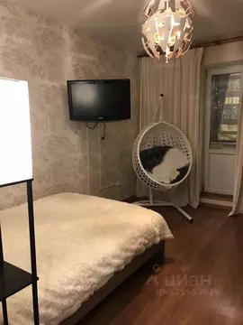 1-к кв. Санкт-Петербург ул. Есенина, 1к1 (45.0 м)