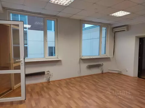 Офис в Свердловская область, Екатеринбург ул. Черкасская, 9 (55 м)