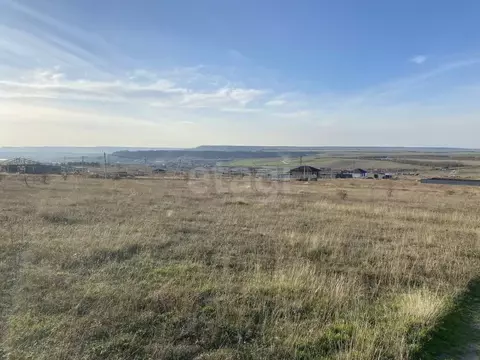 Участок в Крым, Симферопольский район, Чистенское с/пос, с. Левадки, ...