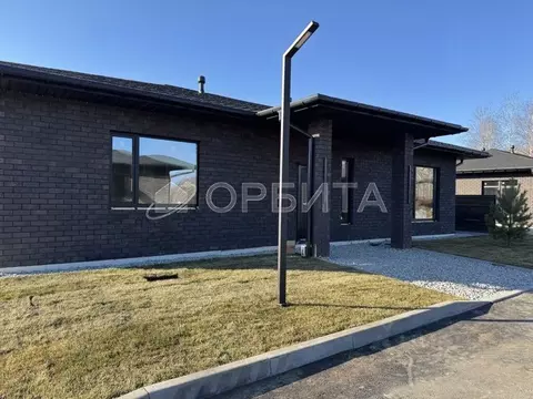 Дом в Тюменская область, Тюменский муниципальный округ, д. Ушакова ...