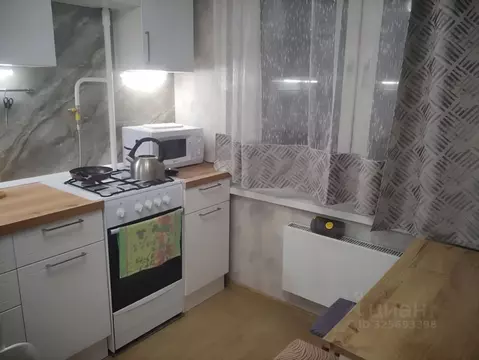 3-к кв. Москва Кленовый бул., 10К1 (56.1 м)