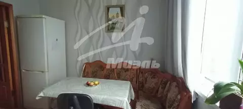 Продается 2-комнатная квартира