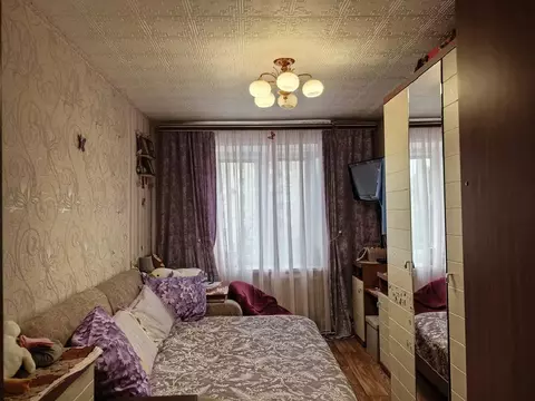 Продается комната в 4-комнатной квартире