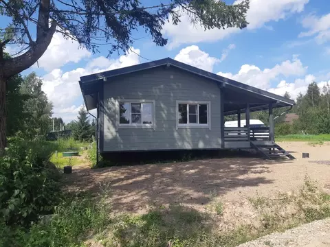 Дом в Ленинградская область, Лужский район, Толмачевское городское ...