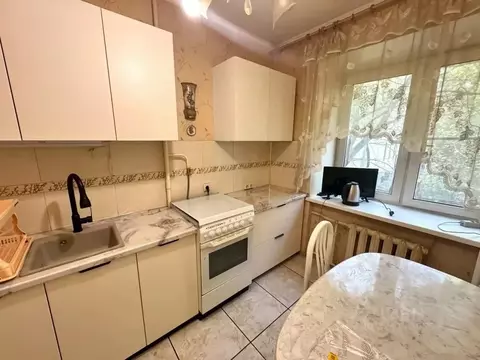 2-к кв. Москва Гагаринский пер., 21 (50.2 м)