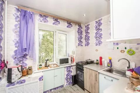 3-к кв. Тюменская область, Тюмень проезд Геологоразведчиков, 24 (50.5 ...