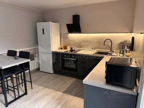 Коттедж в Тюменская область, Тюмень Садовое товарищество Липовый ...