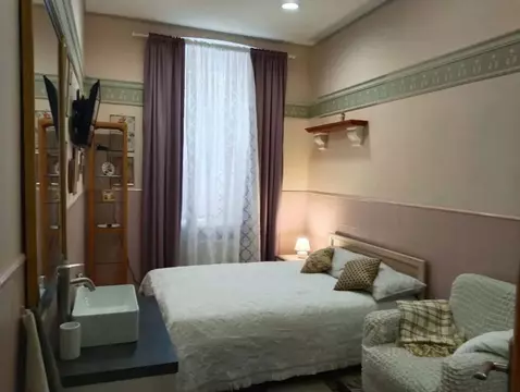 Комната Псковская область, Псков Октябрьский просп., 46