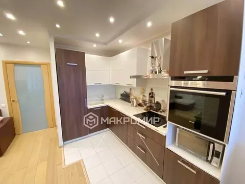 2-к кв. Ханты-Мансийский АО, Сургут Университетская ул., 29 (58.1 м)